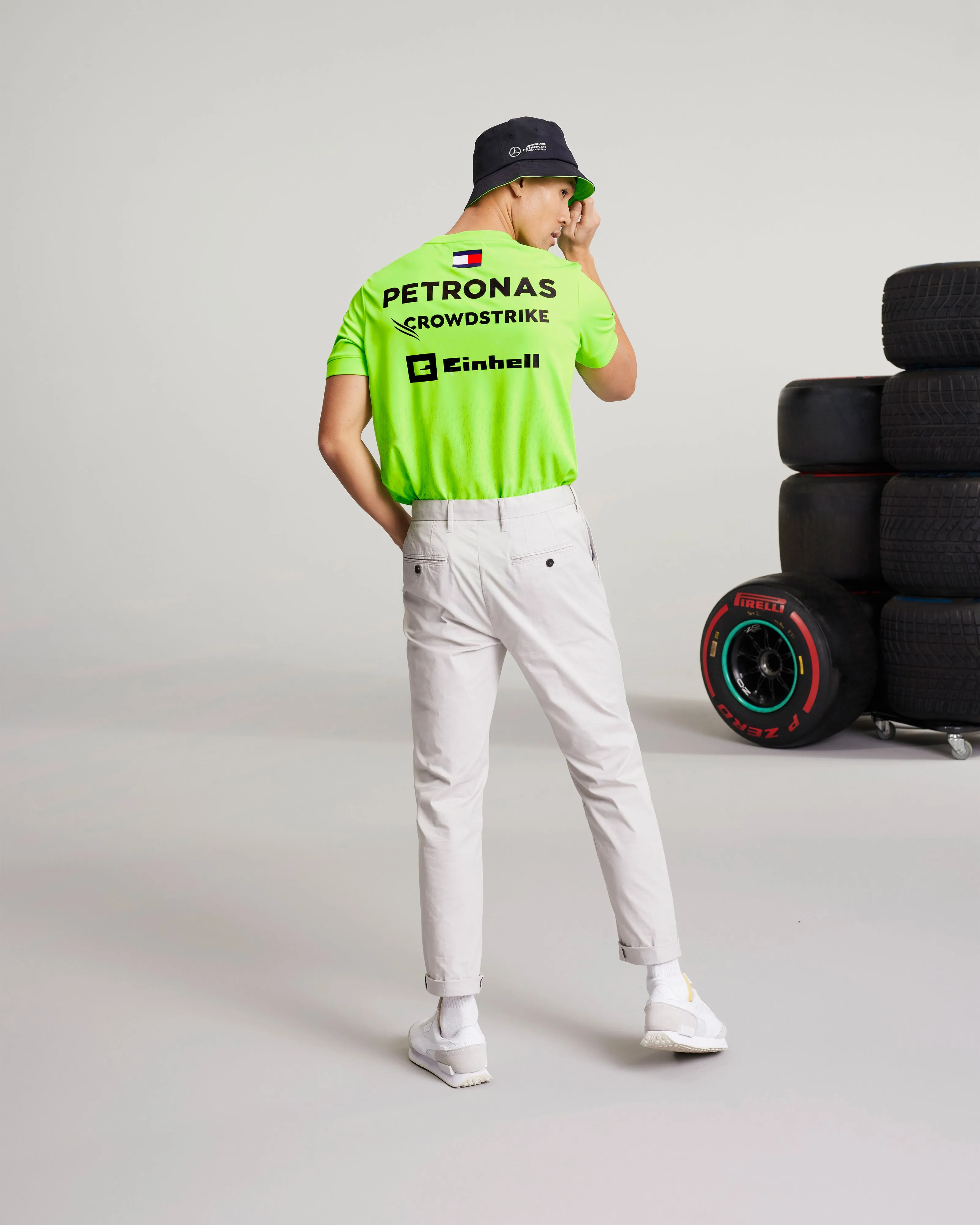 Mens 2023 Team Set Up Tee Volt Green