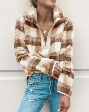 Overland Plaid Pullover in Sand