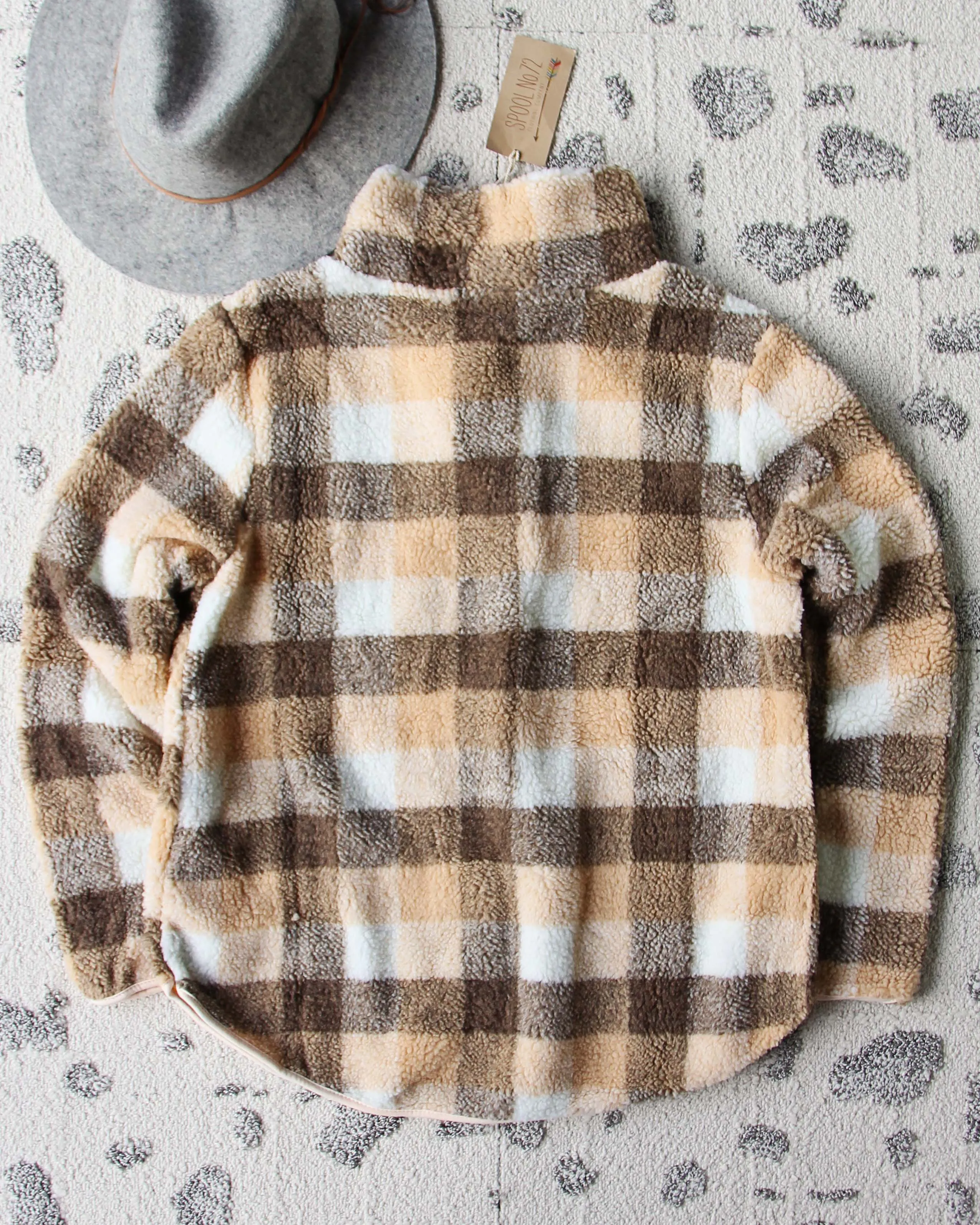 Overland Plaid Pullover in Sand